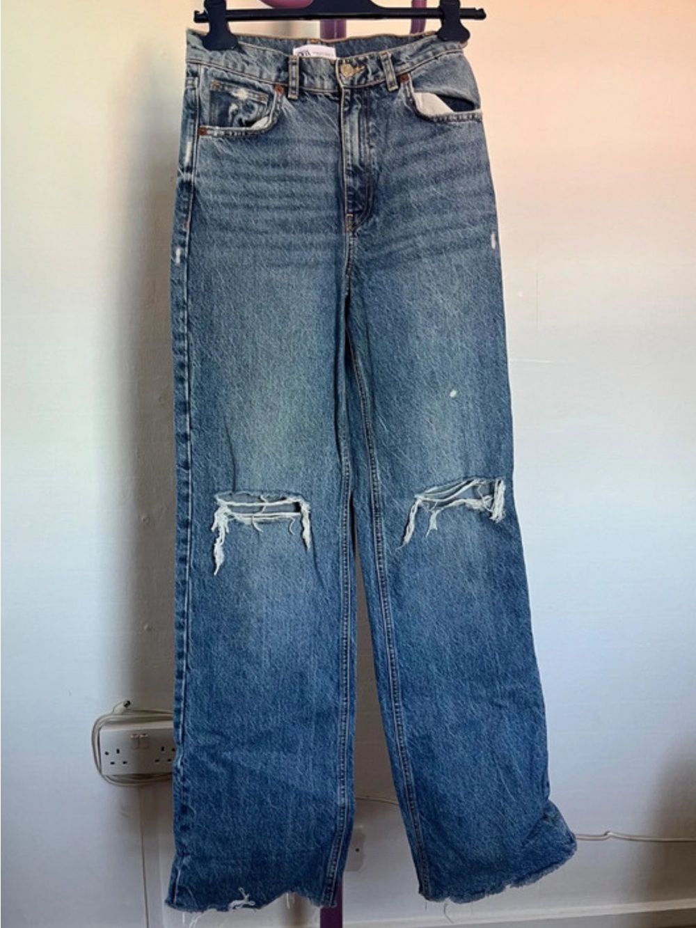 Zara Medium Blue Denim Jeans with Contrast Stitching